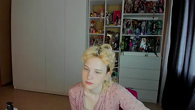 School Love online show from July 2026 08:08:02 AM