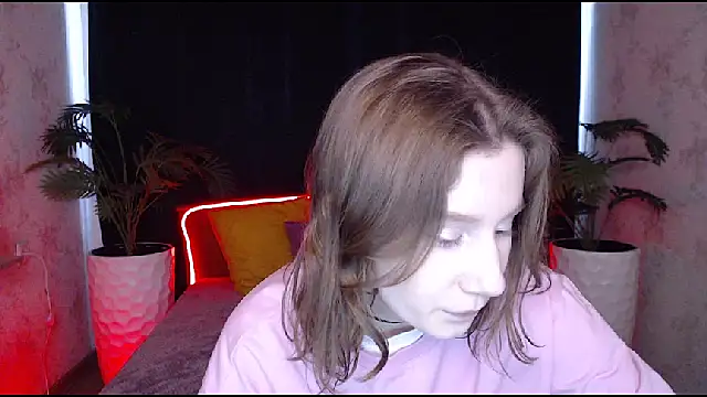 EnigmaSee online show from February 2025 08:31:01 AM