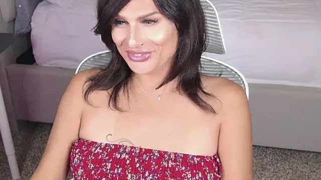 Snapshot of xprettysmilex chatting on September 2025 07:04:02 PM xprettysmilex online show from September 2025 07:04:02 PM