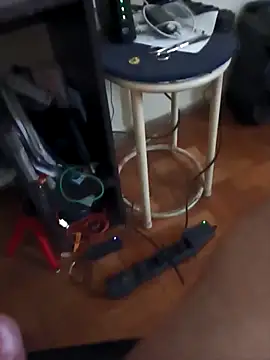 lobomisterioso13 online show from September 2025 01:33:01 PM