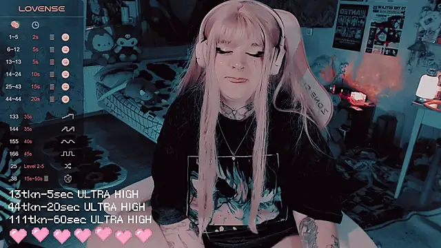 noori  hope online show from November 2025 09:03:02 PM