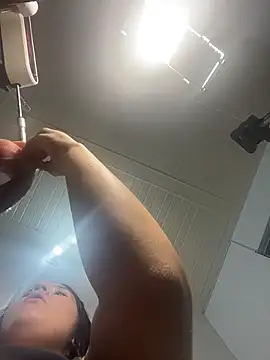 hally berry     online show from February 2026 04:53:02 AM