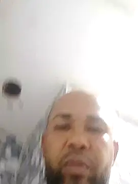 Frankie0880 online show from December 2024 11:18:02 PM