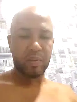 Frankie0880 online show from January 2025 01:42:02 PM