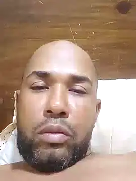 Frankie0880 online show from January 2025 03:19:01 AM