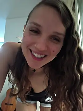 Snapshot of galaxiaa23 chatting on December 2025 05:18:02 PM galaxiaa23 online show from December 2025 05:18:02 PM