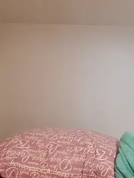 Snapshot of realsquirter chatting on February 2025 10:50:01 AM realsquirter online show from February 2025 10:50:01 AM