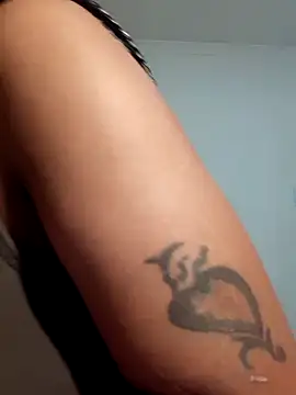 Snapshot of realsquirter chatting on September 2025 12:19:01 PM realsquirter online show from September 2025 12:19:01 PM