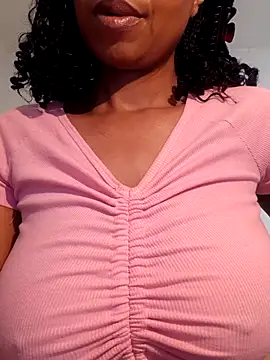 Snapshot of realsquirter chatting on December 2025 09:07:01 AM realsquirter online show from December 2025 09:07:01 AM