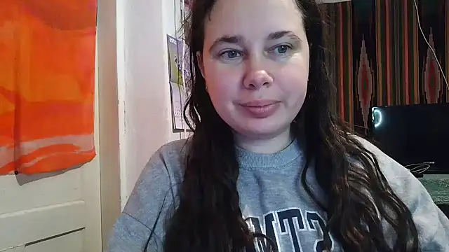 Cora Maro online show from October 2025 10:37:01 PM