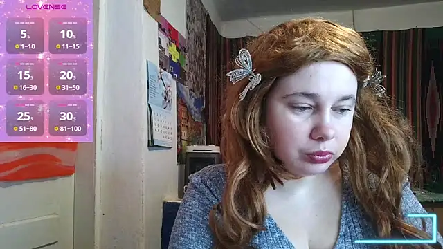 Snapshot of Cora_Maro chatting on April 2026 12:11:02 PM Cora Maro online show from April 2026 12:11:02 PM