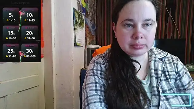 Snapshot of Cora_Maro chatting on May 2026 11:31:01 PM Cora Maro online show from May 2026 11:31:01 PM