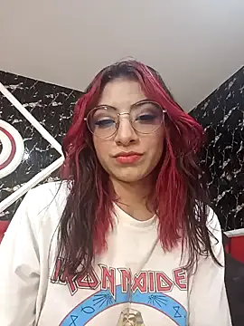 Snapshot of TAFITASLAVE chatting on January 2025 12:53:01 AM TAFITASLAVE online show from January 2025 12:53:01 AM