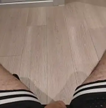 Pancracio005 online show from November 2025 11:05:01 PM