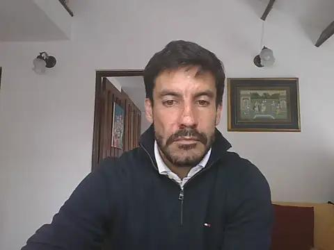elkike1980 online show from May 2026 04:24:02 PM