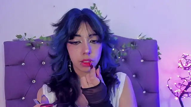 Nyx nayla online show from December 2024 08:39:02 PM