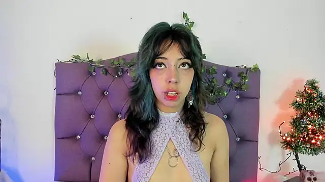 Nyx nayla online show from December 2024 03:58:01 PM