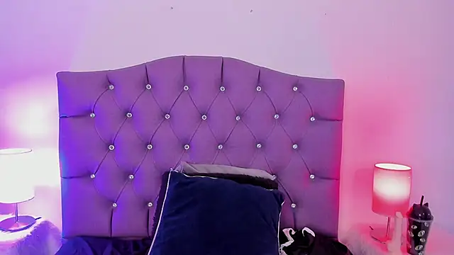 Nyx nayla online show from January 2025 10:58:02 PM