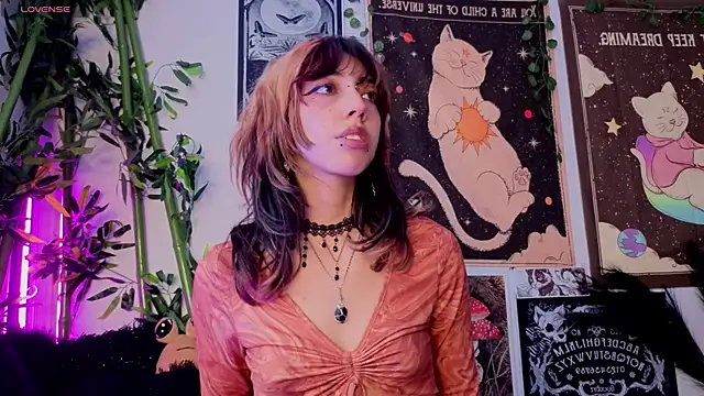 Nyx nayla online show from March 2026 07:31:01 PM