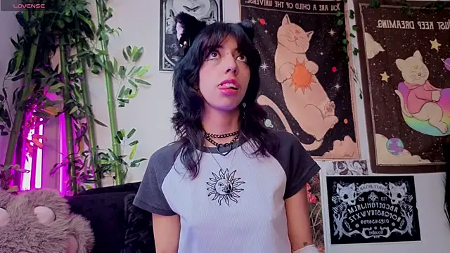 Nyx nayla online show from June 2026 10:37:01 PM
