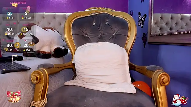 Snapshot of LittleCheerry chatting on December 2024 10:23:01 PM LittleCheerry online show from December 2024 10:23:01 PM