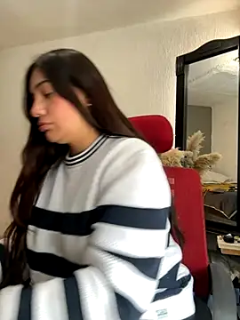 emmily d online show from October 2025 05:53:02 PM