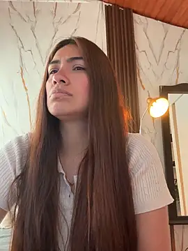 emmily d online show from March 2026 06:13:01 PM