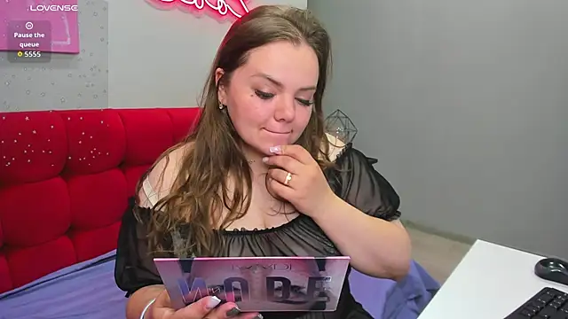 MonikaCharming online show from June 2026 01:01:02 AM