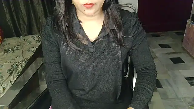 aarushi sharmaa online show from November 2025 03:56:02 PM