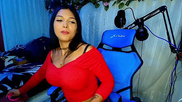 Snapshot of MOMMYJEVAA chatting on March 2025 11:25:01 PM MOMMYJEVAA online show from March 2025 11:25:01 PM