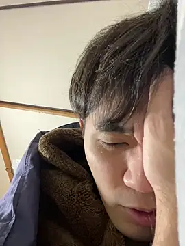 ryusei18570 online show from February 2025 04:21:01 PM