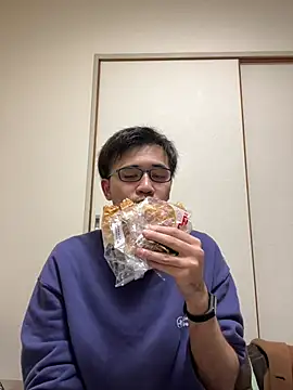 ryusei18570 online show from March 2026 10:15:02 PM