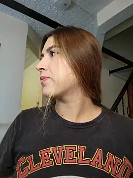 Jimena White  online show from October 2025 06:00:01 AM