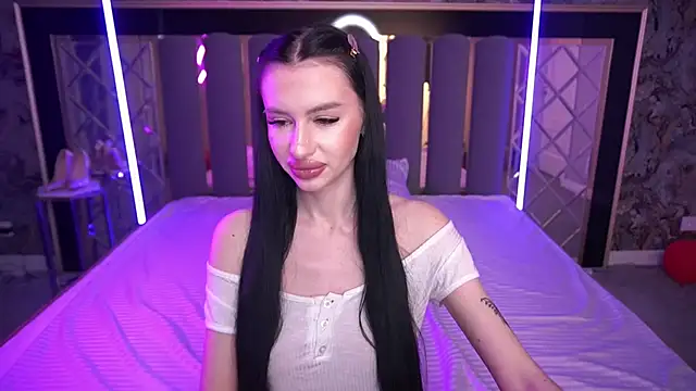 Snow WhiteeeX online show from March 2026 06:40:02 AM