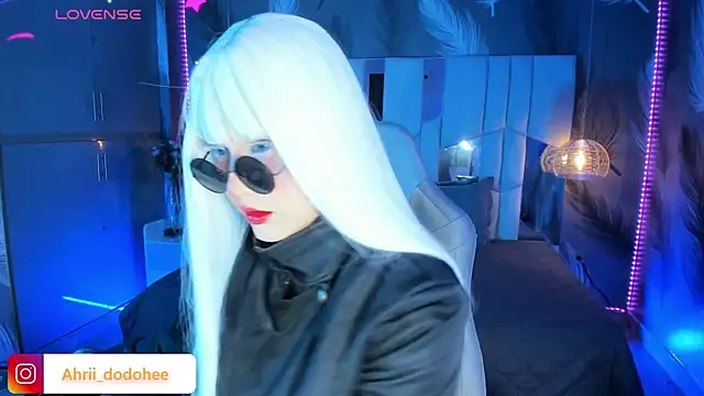 Snapshot of AHRI_LEE chatting on December 2024 03:37:01 AM AHRI LEE online show from December 2024 03:37:01 AM