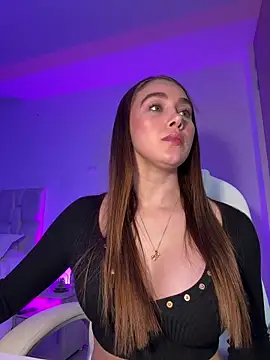 Lanataylor- online show from February 2025 03:47:02 AM