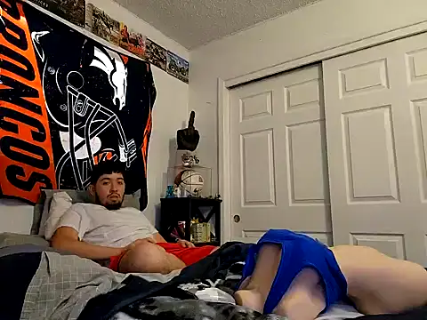 hornycollegestudenthung online show from March 2025 08:32:02 PM