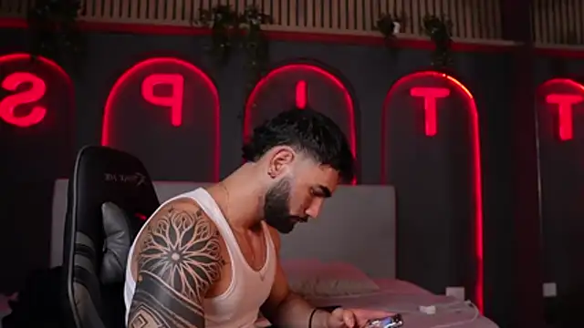 Austin bolt online show from November 2025 03:34:01 AM