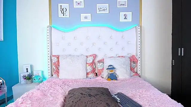 Snapshot of dante_ferraraa chatting on December 2024 04:20:02 AM dante ferraraa online show from December 2024 04:20:02 AM