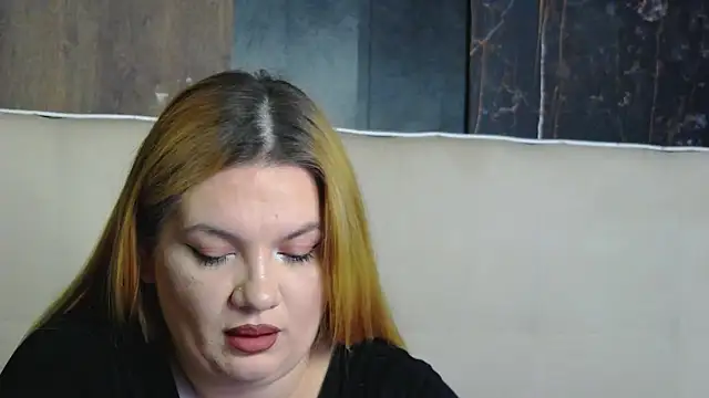 MelanieBrownn online show from December 2025 07:05:01 AM