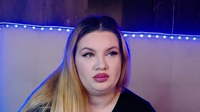 MelanieBrownn online show from February 2026 06:19:02 AM