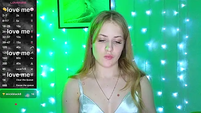 Snapshot of PureAlisMiracle chatting on February 2025 11:13:01 PM PureAlisMiracle online show from February 2025 11:13:01 PM