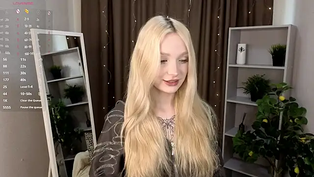 Naughty  Couplles online show from April 2026 03:42:01 AM