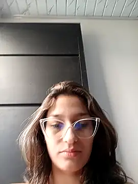 Ary-18 online show from December 2025 01:52:02 PM