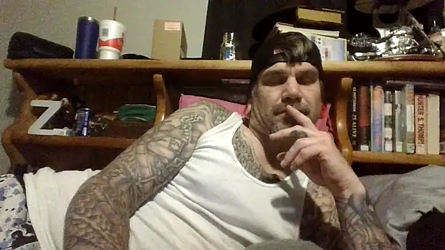 Snapshot of clitstitsandbongrips chatting on September 2025 10:06:02 AM clitstitsandbongrips online show from September 2025 10:06:02 AM