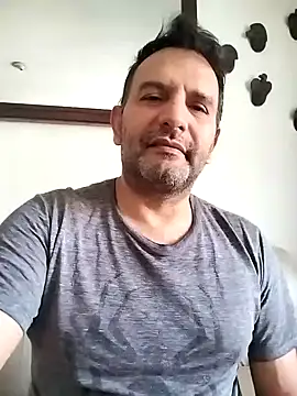 RogueTraveler online show from January 2025 02:42:02 PM