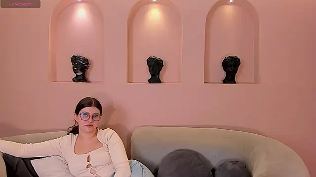 Snapshot of AmberFarrell chatting on June 2026 05:49:02 PM AmberFarrell online show from June 2026 05:49:02 PM
