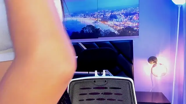 KimberlyVillaLobos online show from February 2026 11:37:02 AM