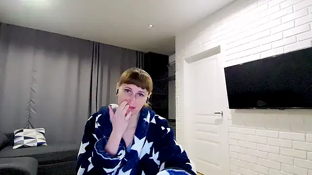 Daniella Lorente online show from February 2026 12:48:01 AM