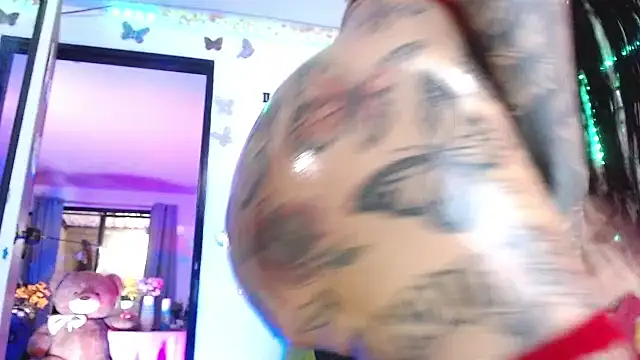 Snapshot of goddess_BigassCock chatting on February 2026 08:49:01 PM goddess BigassCock online show from February 2026 08:49:01 PM